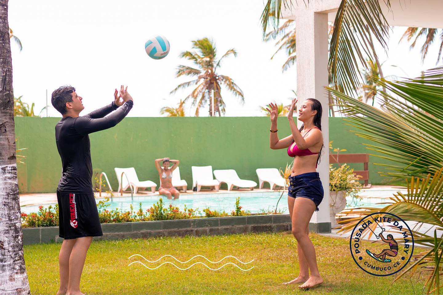 A alegria no rosto de poder viver a Kite da Mary! 

Amamos te proporcionar dias inesquecíveis e experiências incríveis 🌴💙

Vem aproveitar o seu final de semana conosco! 

-

Reserve pelo WhatsApp 👇🏻
(85) 99692-4008
📍 Praia de Cumbuco

#cumbuco #cumbucobeach #cumbucoceará
#entretenimento #lazer #kitepoint #kitecumbuco #cumbucopraia #pousada #pousadacumbuco